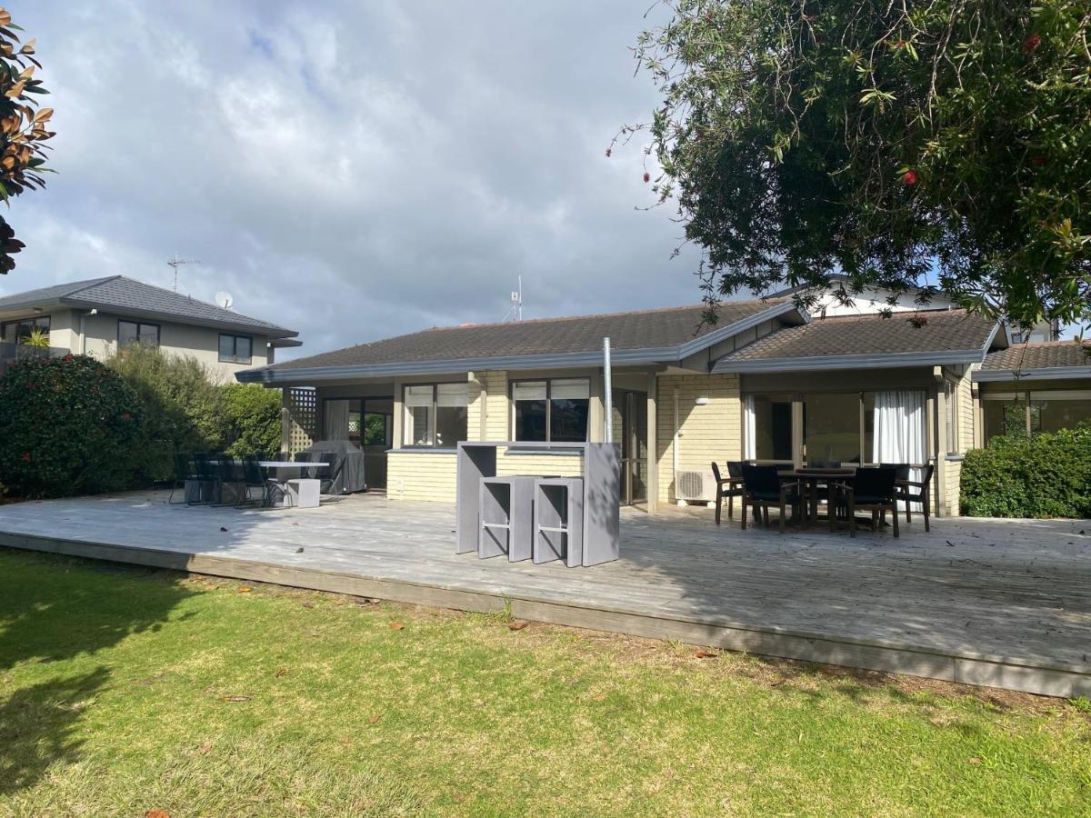 Golfers Delight In Quiet Cul De Sac Villa Mount Maunganui Exteriör bild